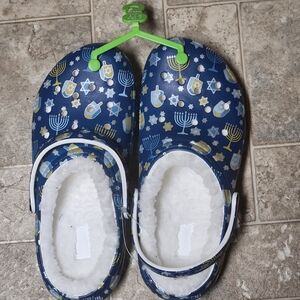 CROCS Blue Hanukkah Lined Clogs